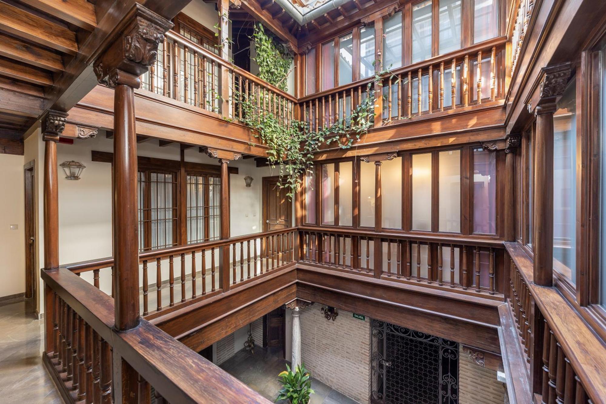 Apartamentos En Pleno Centro, Aljibe Rodrigo Del Campo 1A グラナダ エクステリア 写真
