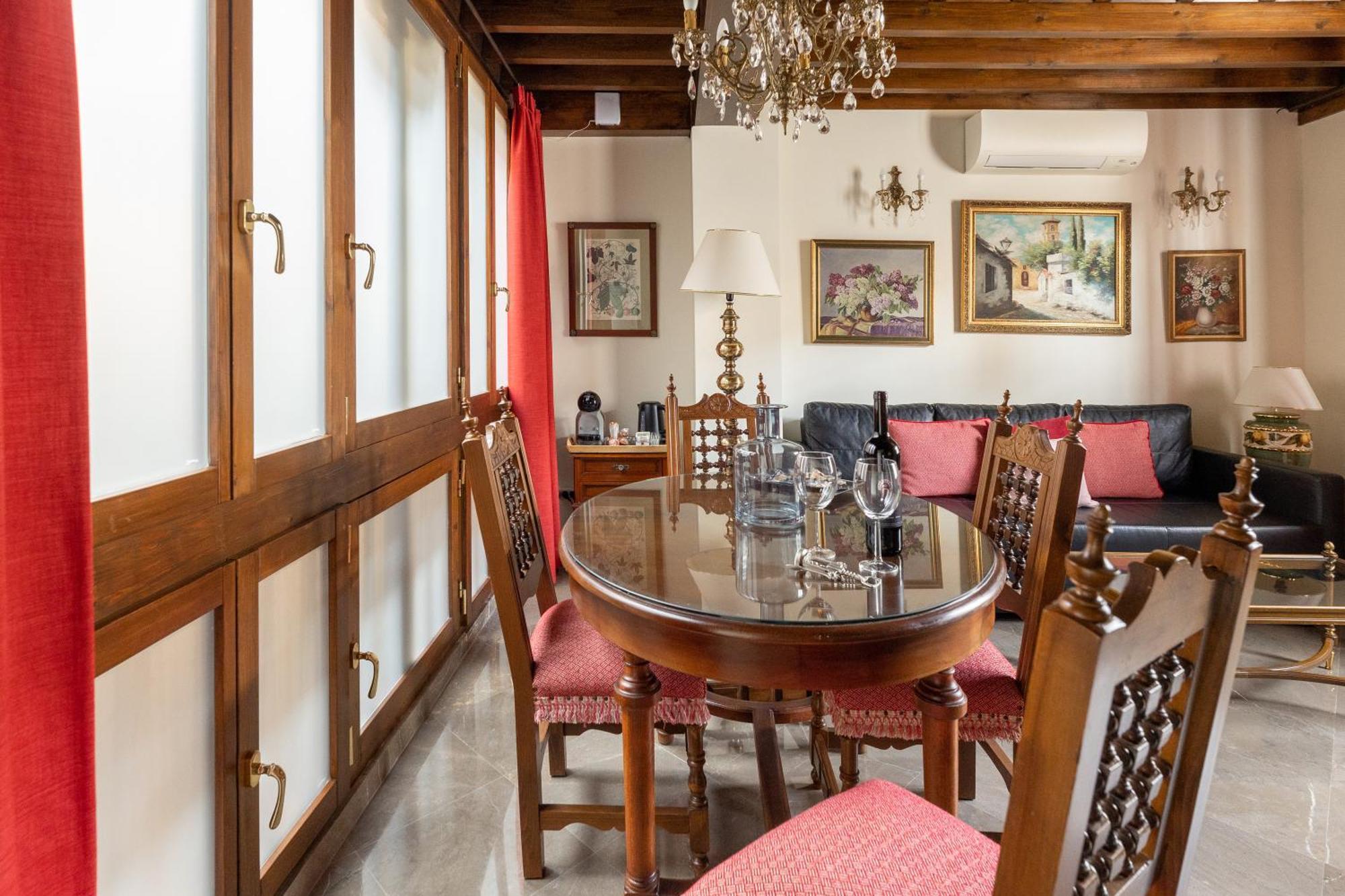 Apartamentos En Pleno Centro, Aljibe Rodrigo Del Campo 1A グラナダ エクステリア 写真