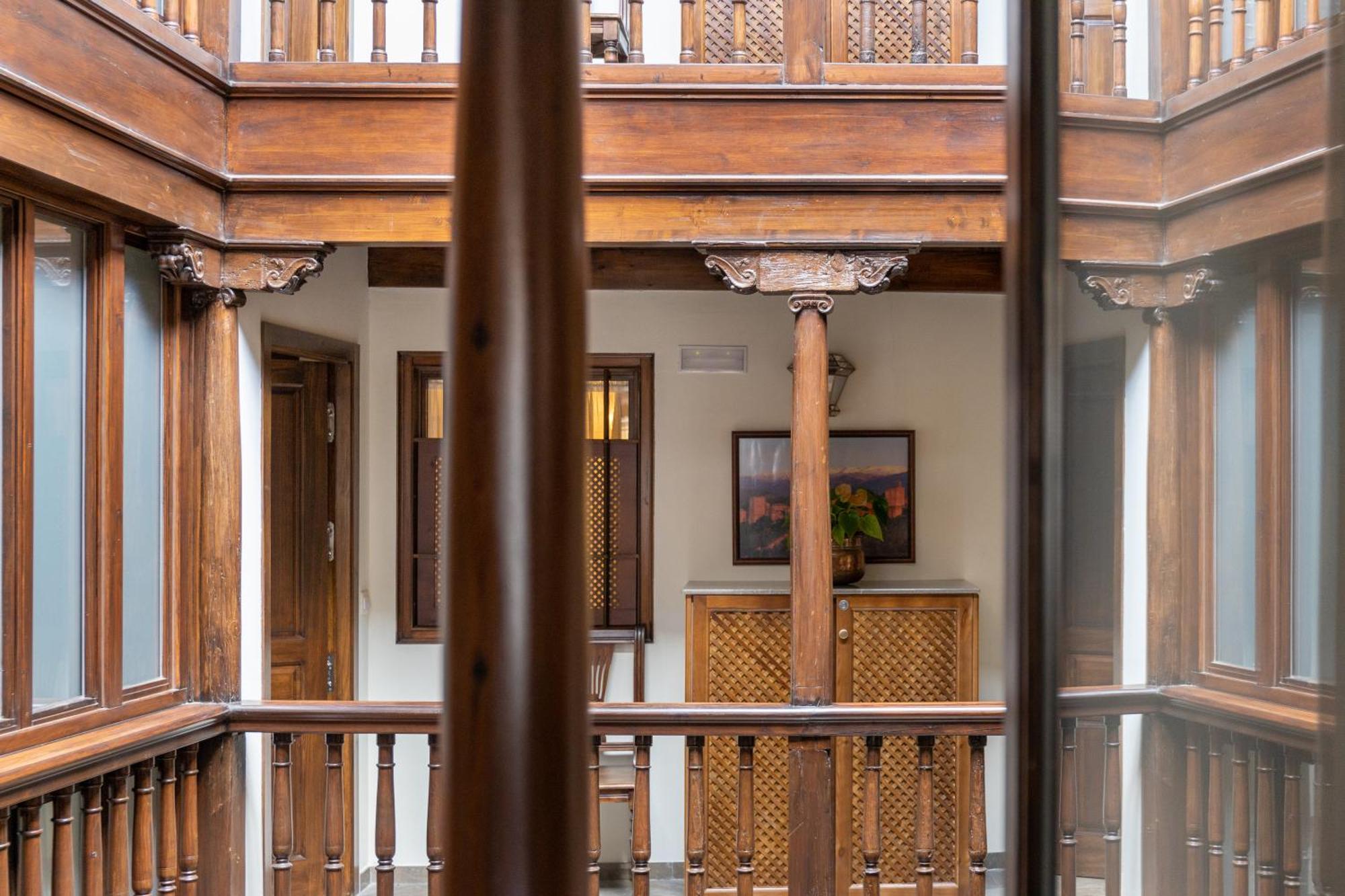Apartamentos En Pleno Centro, Aljibe Rodrigo Del Campo 1A グラナダ エクステリア 写真